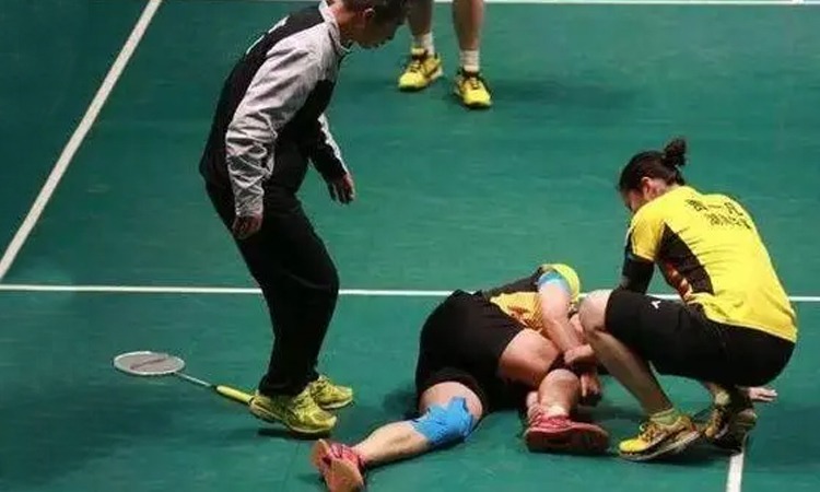 斗地主什么时候该抢回合（斗地主抢回合的最佳时机是什么时候）